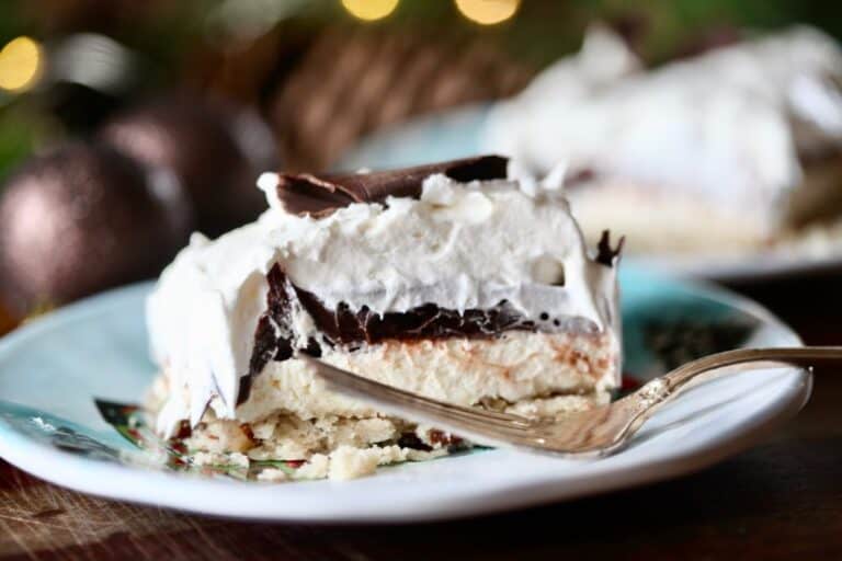 The Best Mud Pie Recipe With Pudding Farmhouse & Blooms